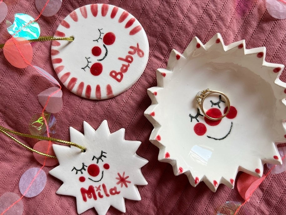 Ceramic name keepsake decoration